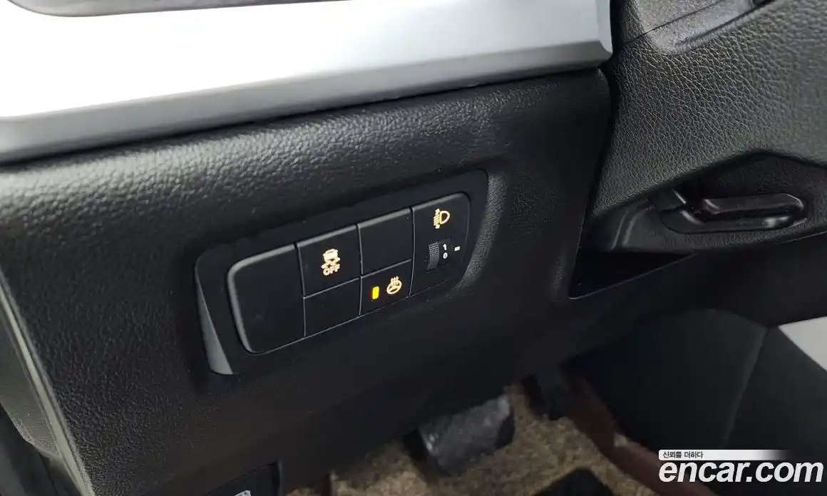 SsangYong Korando 2015 2.0 Автомат в Москве № 31470, фото 18