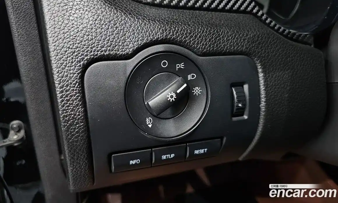 Ford Mustang 2010 4.0 Автомат в Москве № 319209, фото 7