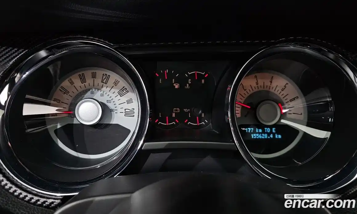 Ford Mustang 2010 4.0 Автомат в Москве № 319209, фото 10