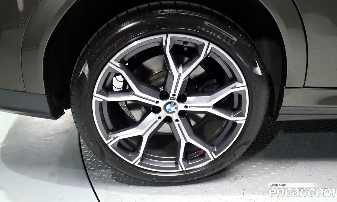 BMW X6 2021 3.0 Автомат в Москве № 320371, фото 1