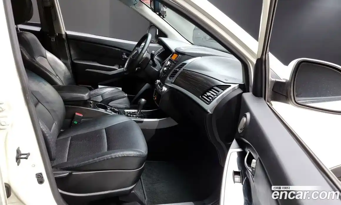 SsangYong Korando 2014 2.0 Автомат в Москве № 32159, фото 9