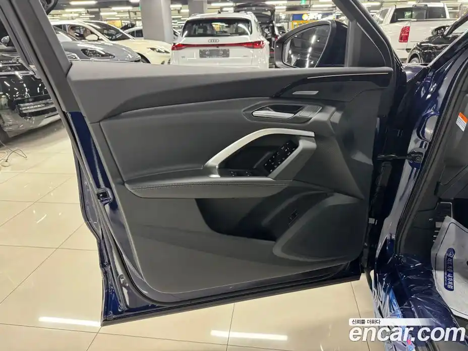 Audi Q5 2025 2.0 Автомат в Москве № 325843, фото 6