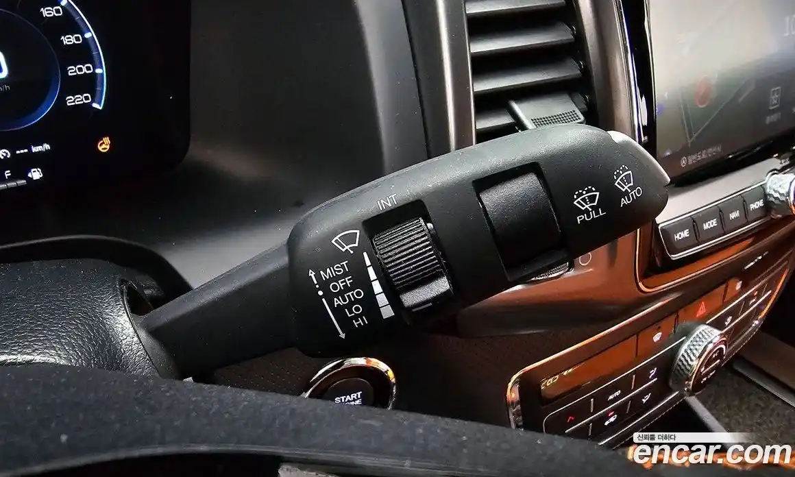 SsangYong Rexton 2022 2.2 Автомат в Москве № 32671, фото 17