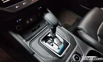 SsangYong Rexton 2024 2.2 Автомат в Москве № 32825, миниатюра 6