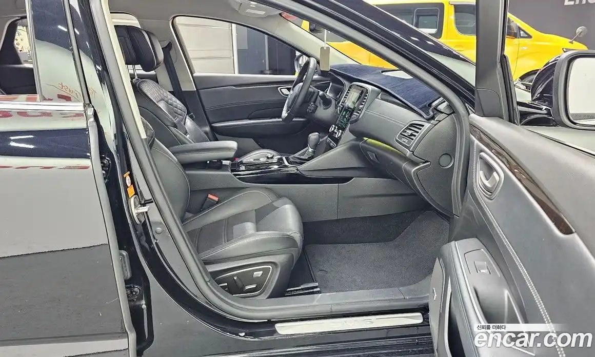 Renault SM6 2016 1.6 Автомат в Москве № 329206, фото 12