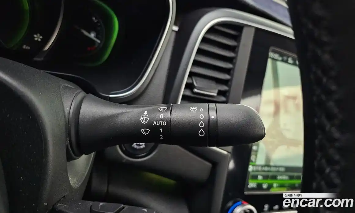 Renault SM6 2016 1.6 Автомат в Москве № 329206, фото 15