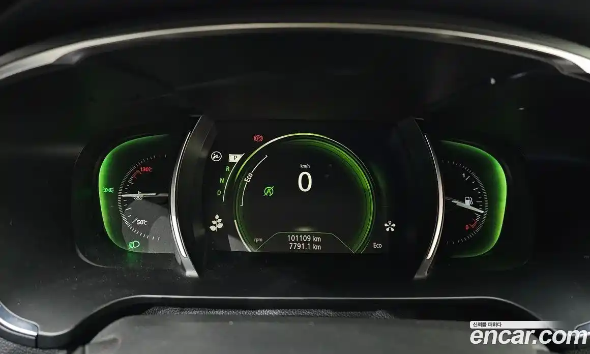 Renault SM6 2016 1.6 Автомат в Москве № 329206, фото 18