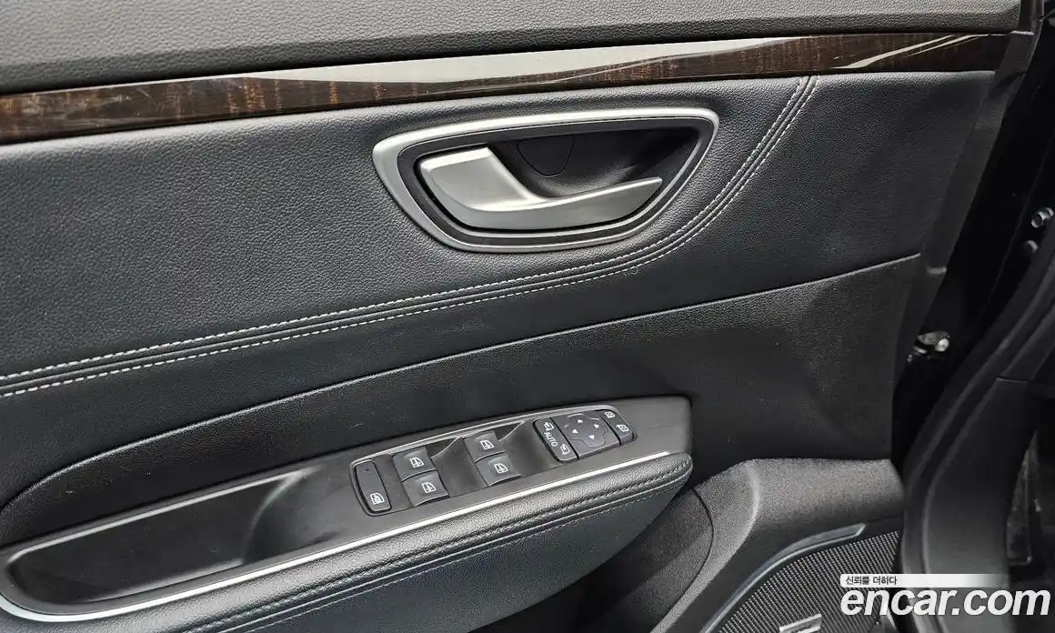 Renault SM6 2016 1.6 Автомат в Москве № 329206, фото 9