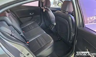 Renault SM3 2016 1.6 Автомат в Москве № 329983, миниатюра 11