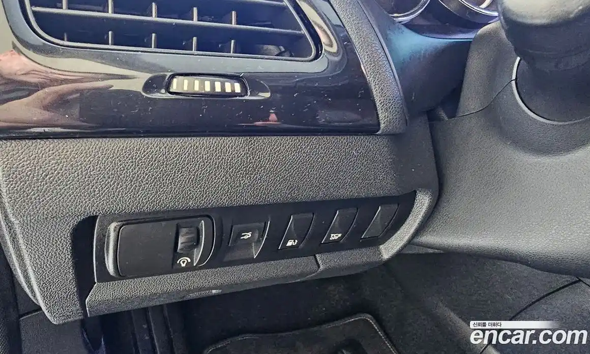 Renault SM3 2016 1.6 Автомат в Москве № 329983, фото 13