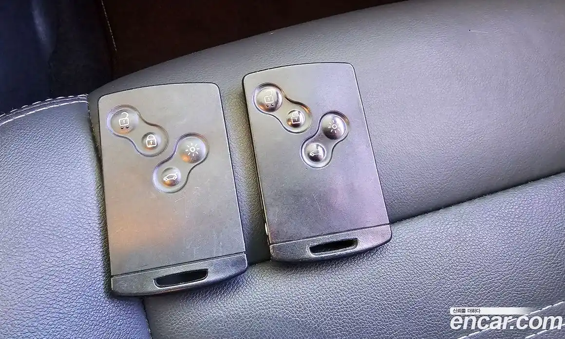 Renault SM3 2016 1.6 Автомат в Москве № 329983, фото 15