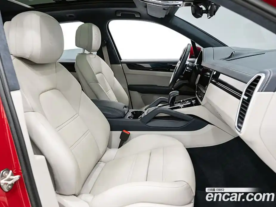 Porsche Cayenne 2023 3.0 Автомат в Москве № 332509, фото 14