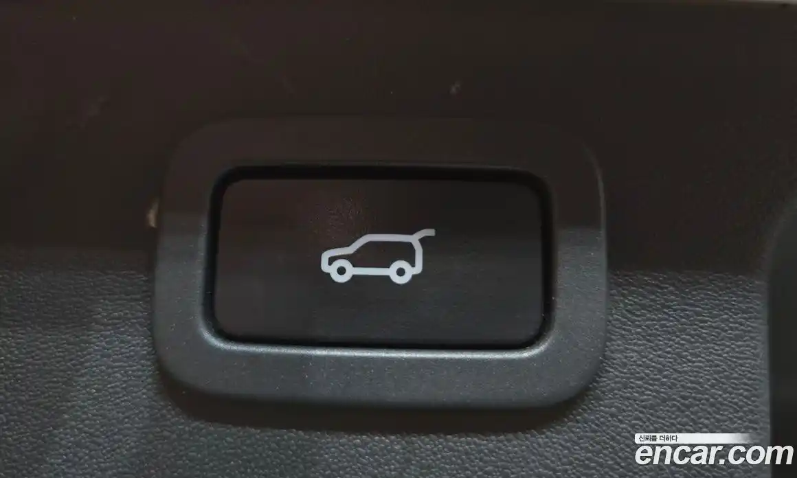 Land Rover Discovery Sport 2019 2.0 Автомат в Москве № 333589, фото 18