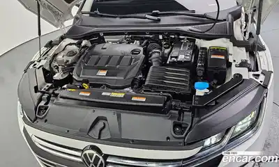 Volkswagen Arteon 2022 2.0 Автомат в Москве № 334427, миниатюра 5
