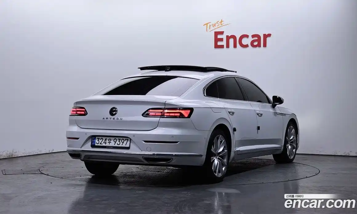 Volkswagen Arteon 2022 2.0 Автомат в Москве № 334427, фото 8