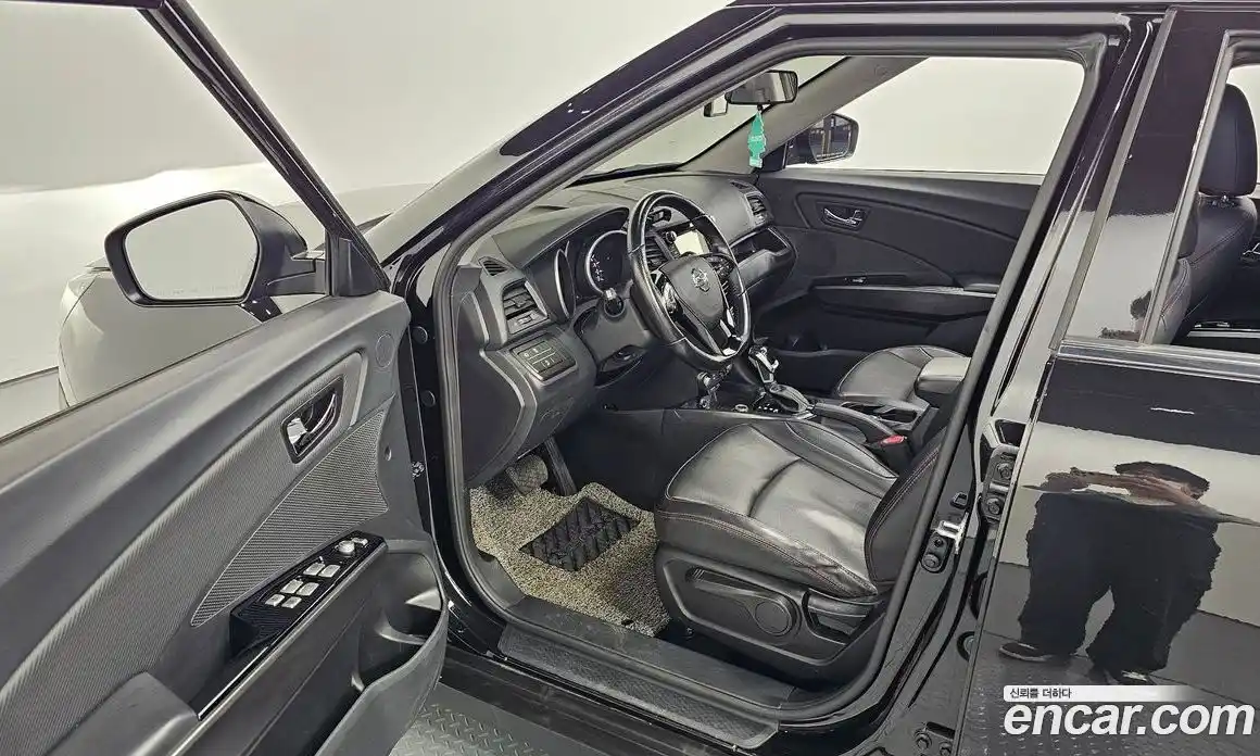 SsangYong TIBOLI 2019 1.6 Автомат в Москве № 341314, фото 13