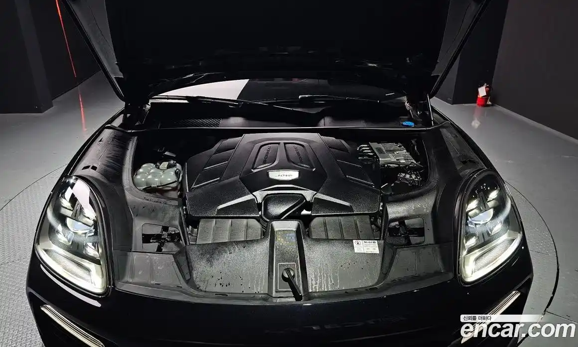 Porsche Cayenne 2021 3.0 Автомат в Москве № 344528, фото 19