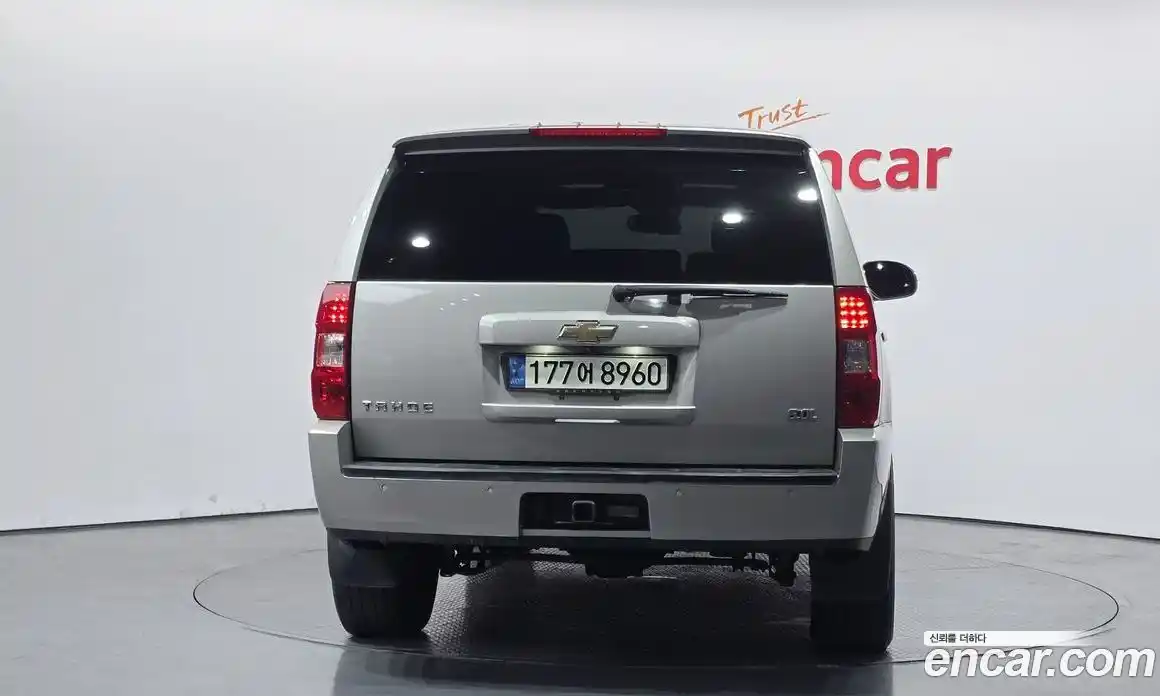 Chevrolet Tahoe 2008 6.0 Автомат в Москве № 346620, фото 4