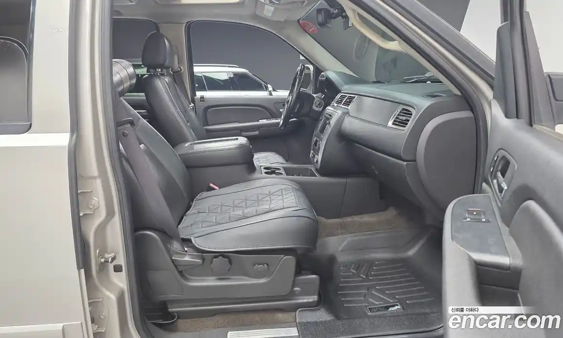 Chevrolet Tahoe 2008 6.0 Автомат в Москве № 346620, фото 10