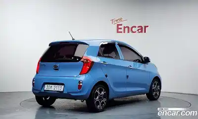 Kia Morning 2013 1.0 Автомат в Москве № 359785, миниатюра 2