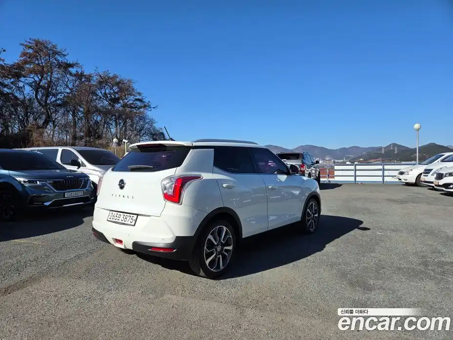 SsangYong TIBOLI 2016 1.6 Автомат в Москве № 36171, фото 6