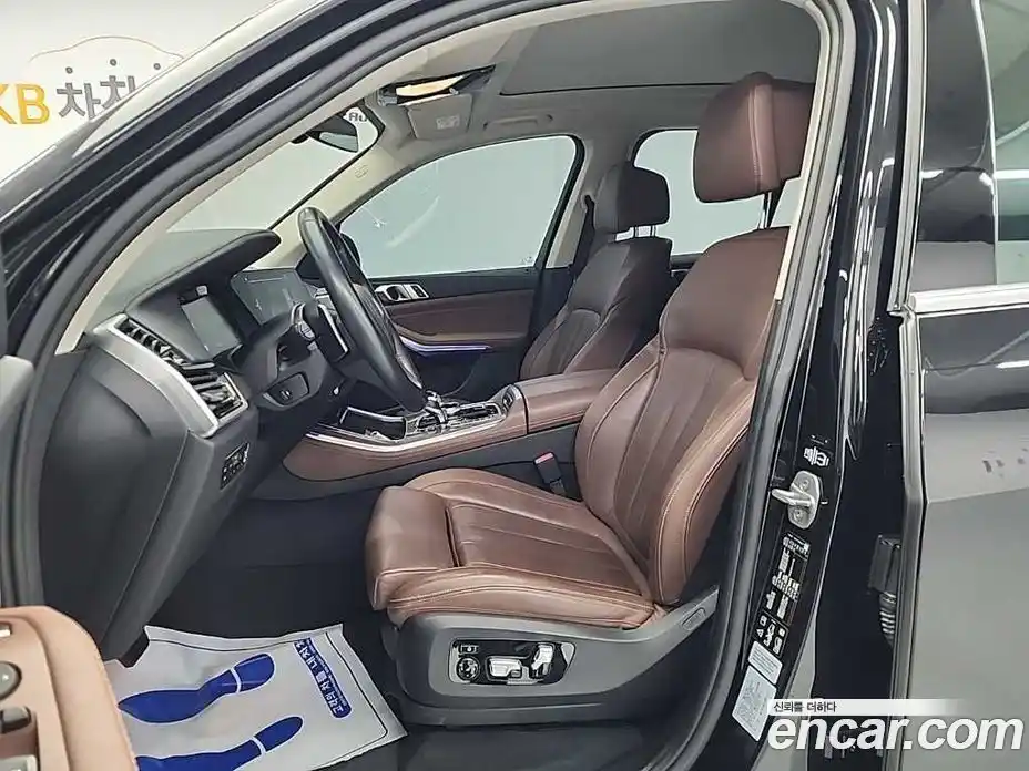 BMW X5 2020 3.0 Автомат в Москве № 367037, фото 11