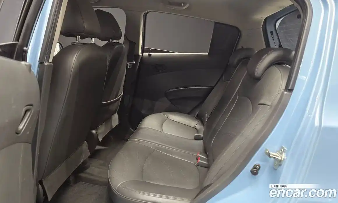 Chevrolet Spark 2015 1.0 Автомат в Москве № 36931, фото 12