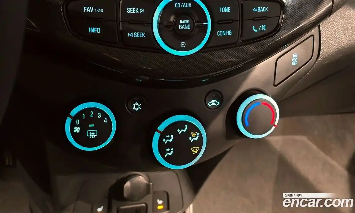 Chevrolet Spark 2015 1.0 Автомат в Москве № 36931, фото 19