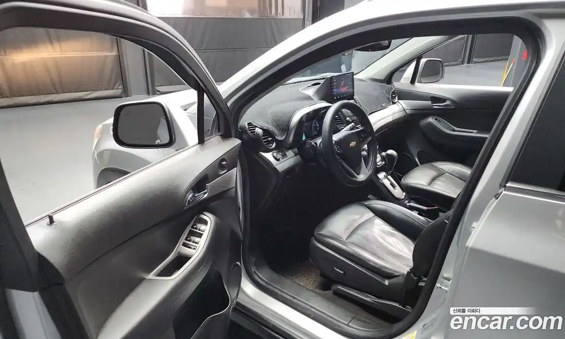 Chevrolet Orlando 2015 2.0 Автомат в Москве № 37235, фото 7