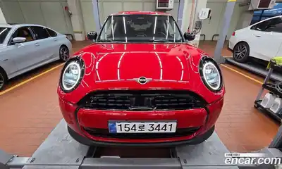 Mini Cooper, 2025