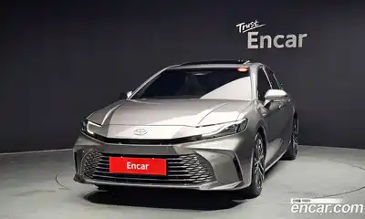 Toyota Camry 2025 2.5 Автомат в Москве № 383811, миниатюра 3