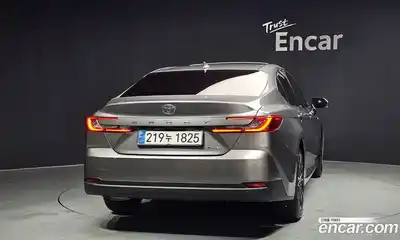 Toyota Camry 2025 2.5 Автомат в Москве № 383811, миниатюра 4