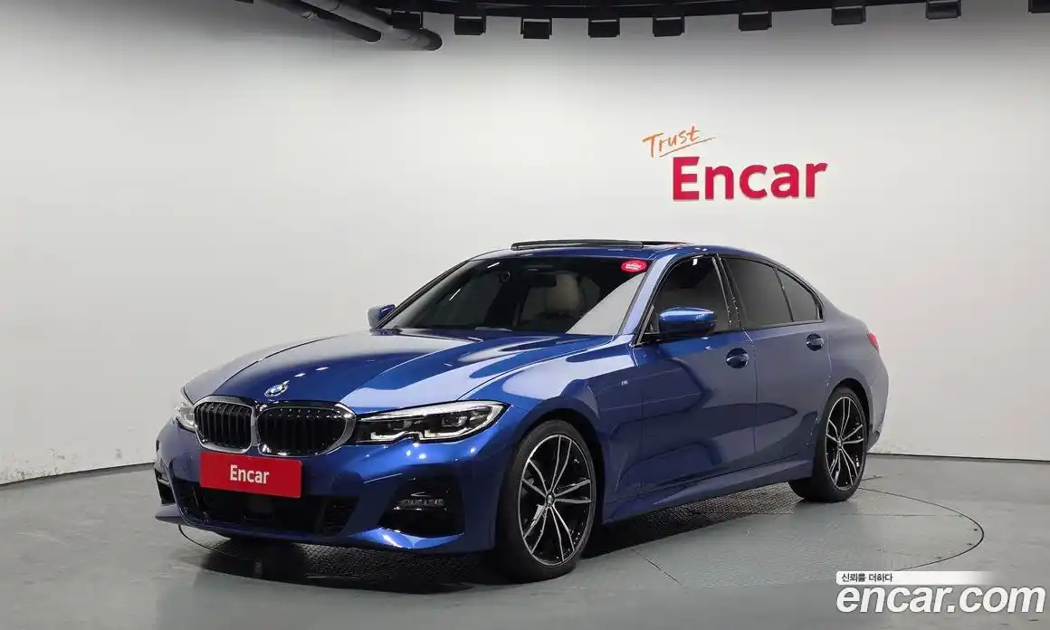 BMW 3-Series 2022 2.0 Автомат в Москве № 384452, фото 1