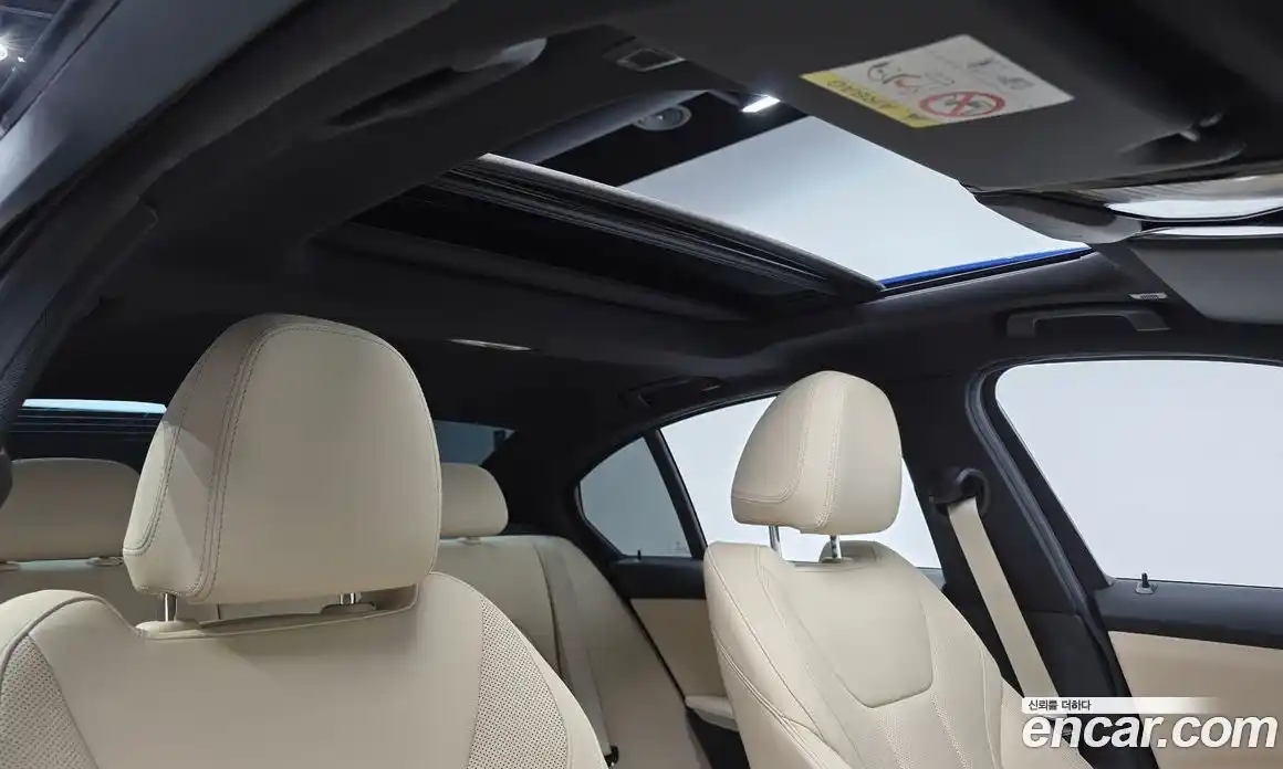 BMW 3-Series 2022 2.0 Автомат в Москве № 384452, фото 16