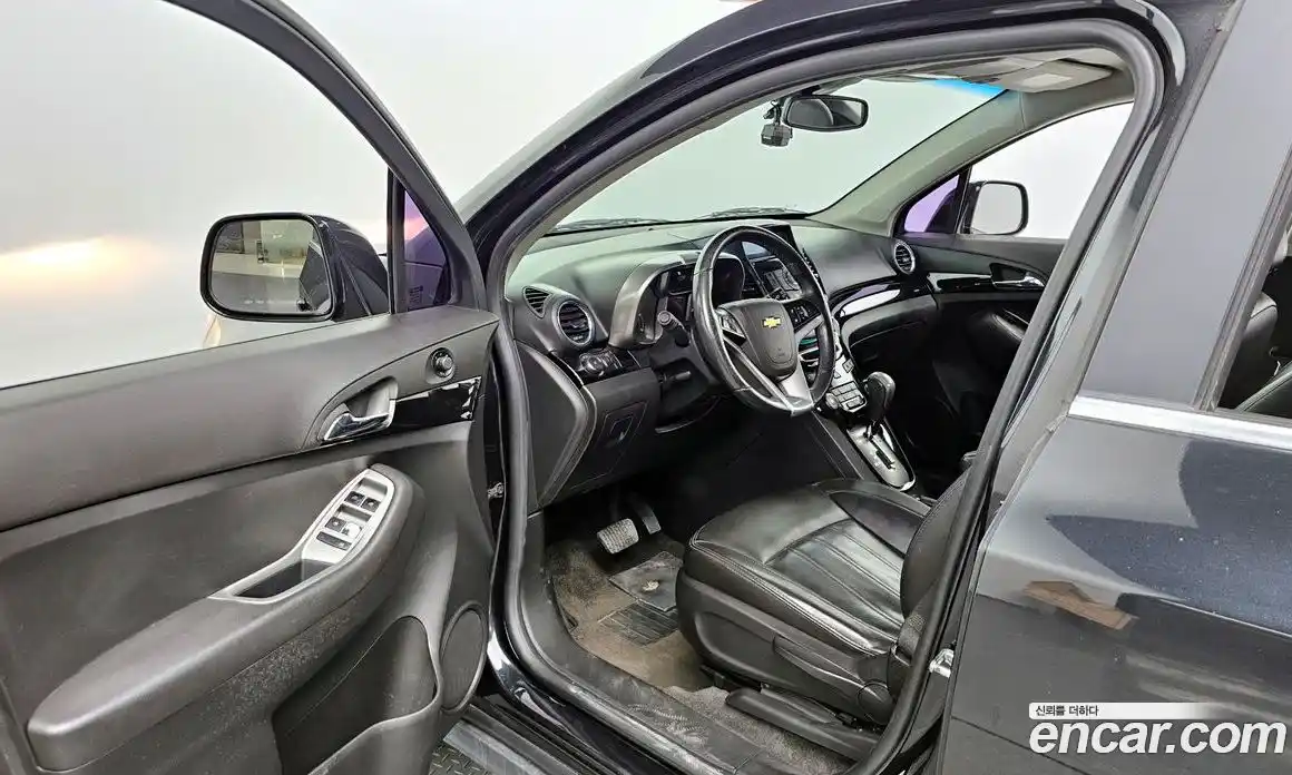 Chevrolet Orlando 2012 2.0 Автомат в Москве № 38570, фото 12