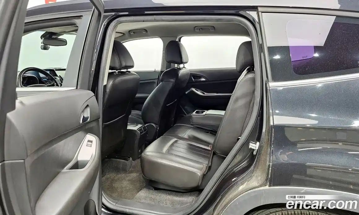 Chevrolet Orlando 2012 2.0 Автомат в Москве № 38570, фото 4