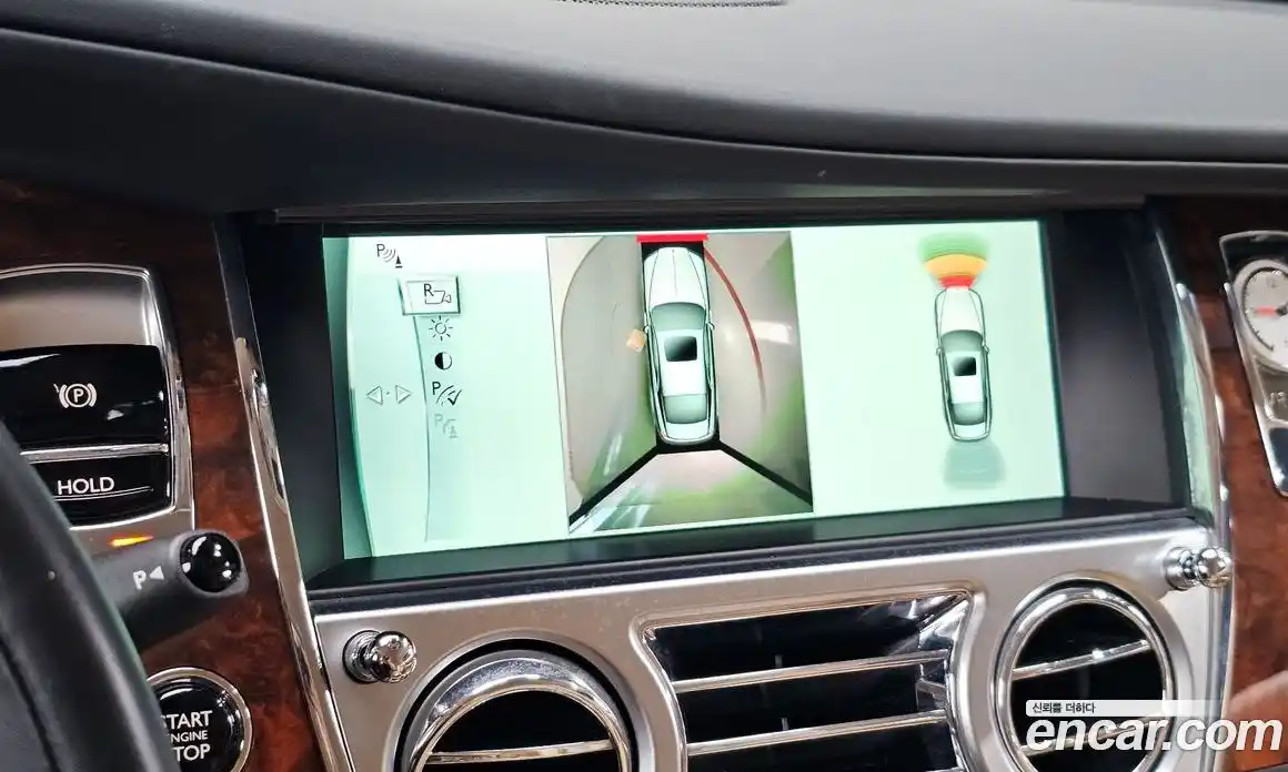 Rolls-Royce Wraith 2015 6.6 Автомат в Москве № 387450, фото 16