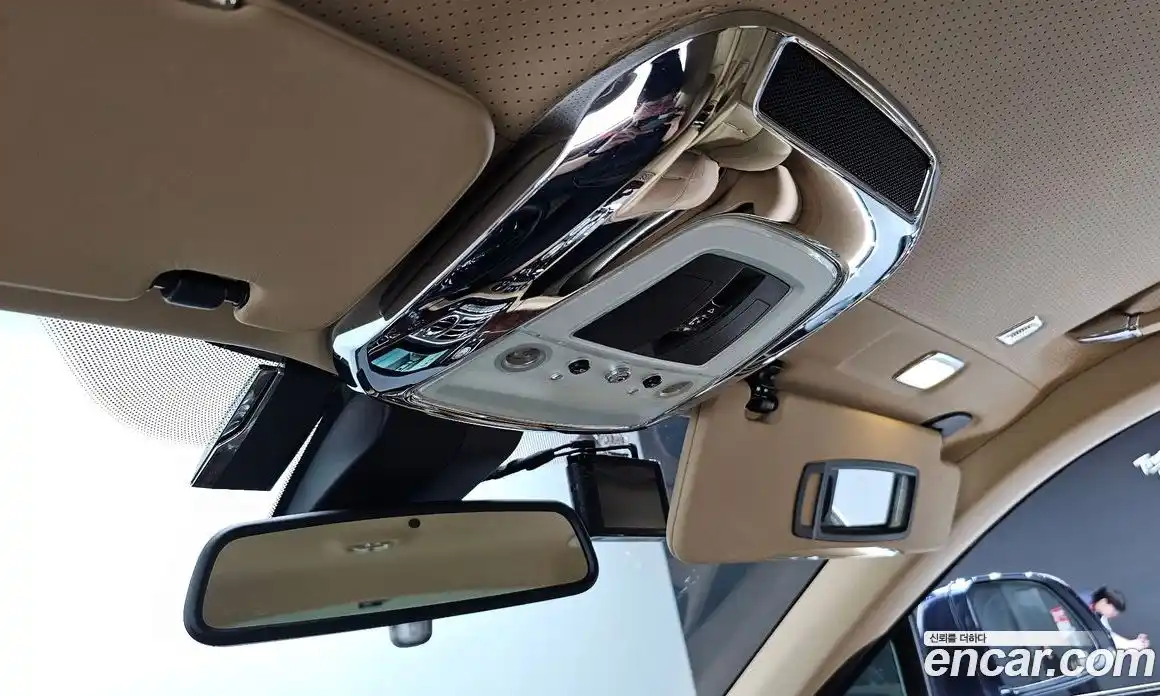 Rolls-Royce Wraith 2015 6.6 Автомат в Москве № 387450, фото 19