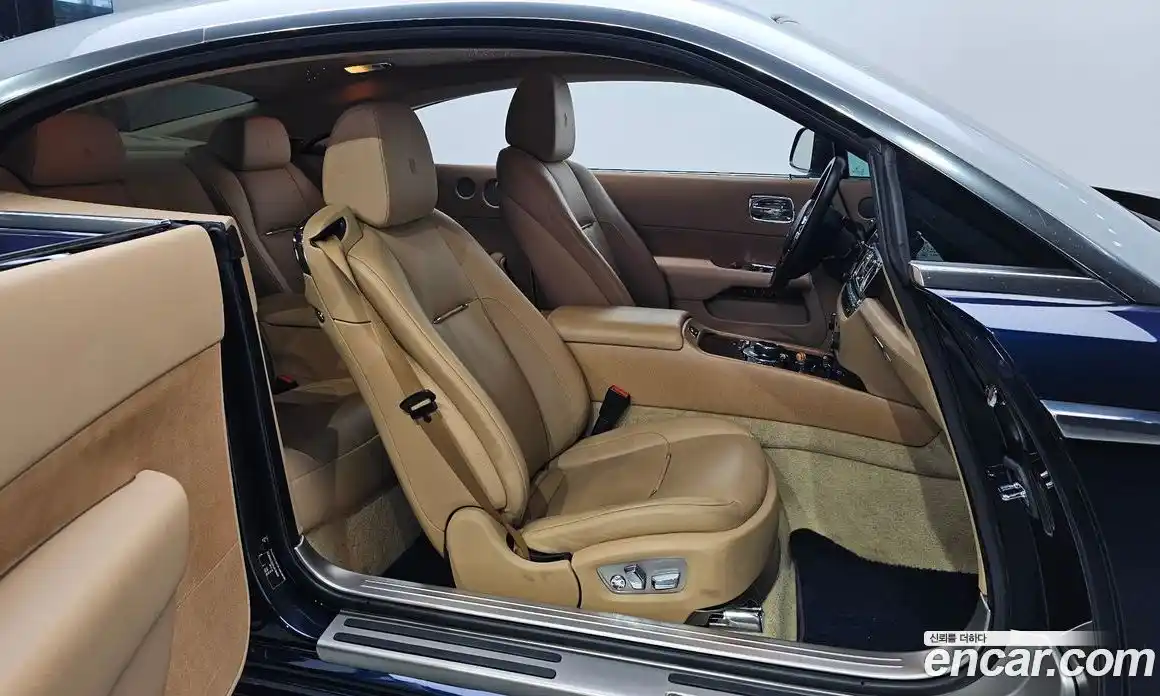 Rolls-Royce Wraith 2015 6.6 Автомат в Москве № 387450, фото 10