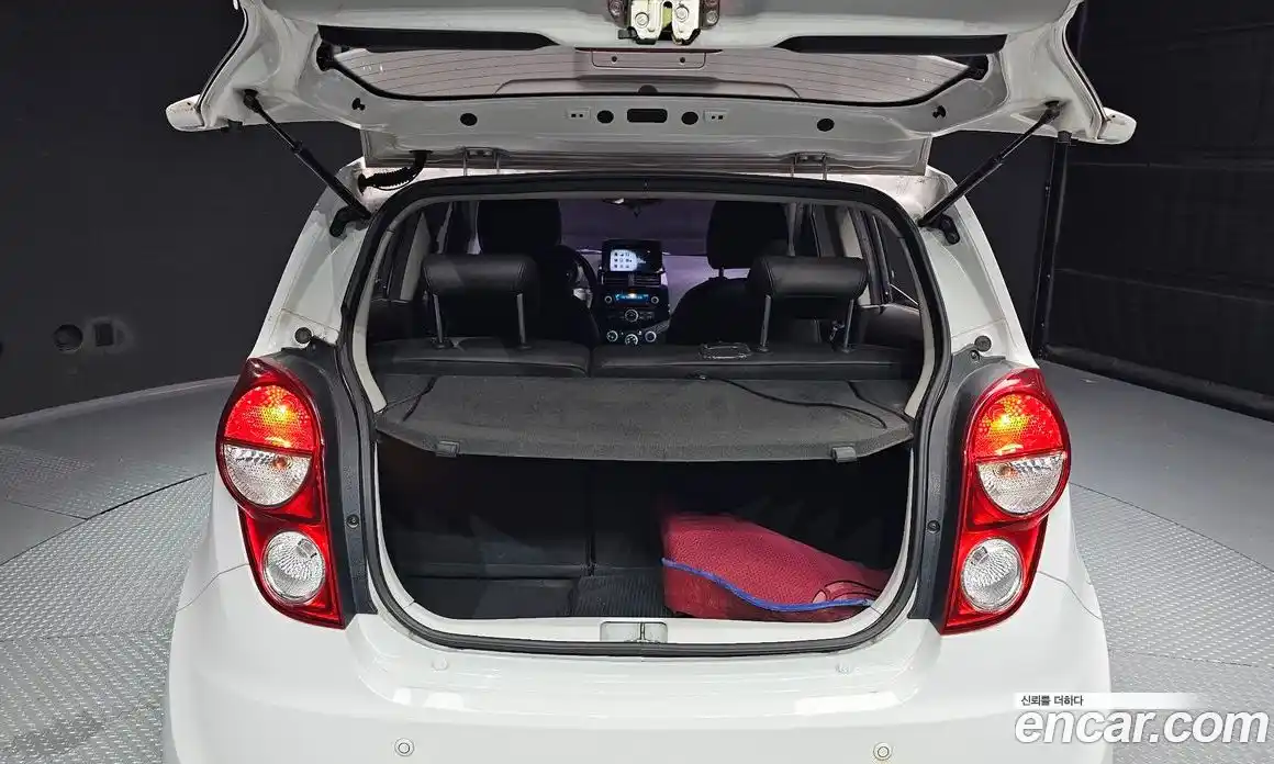 Chevrolet Spark 2014 1.0 Автомат в Москве № 38935, фото 16