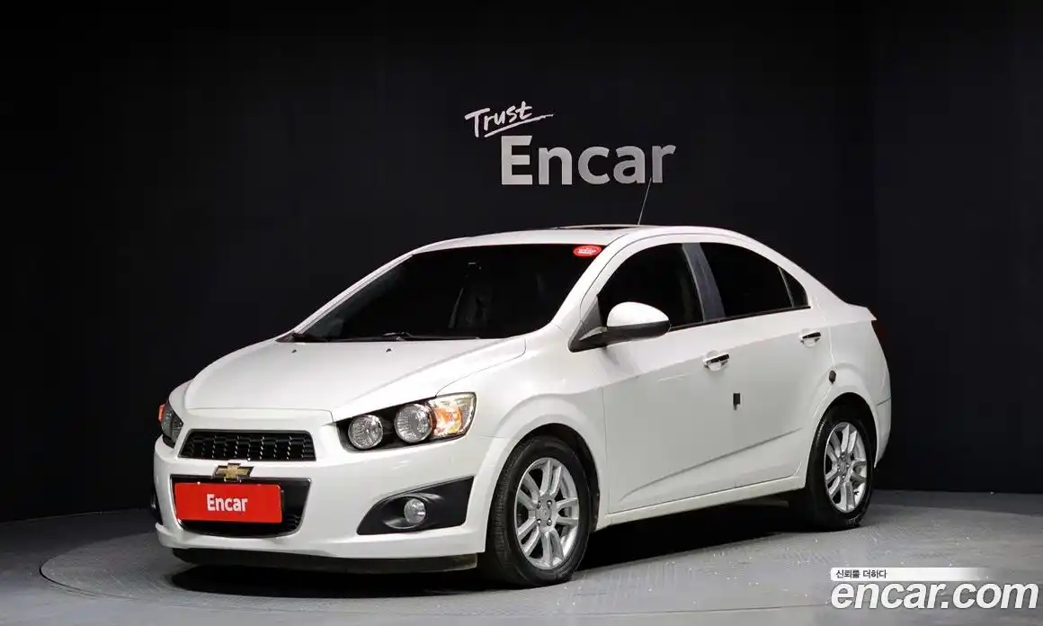 Chevrolet Aveo 2013 1.6 Автомат в Москве № 39144, фото 4