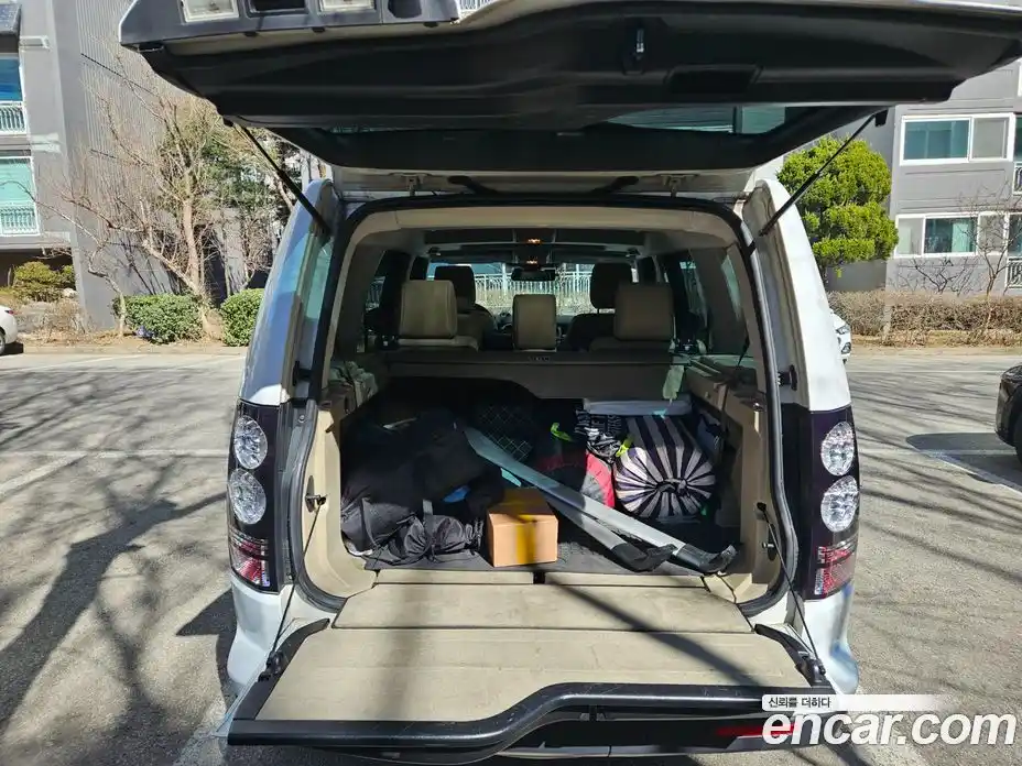 Land Rover Discovery 2016 3.0 Автомат в Москве № 392521, фото 11