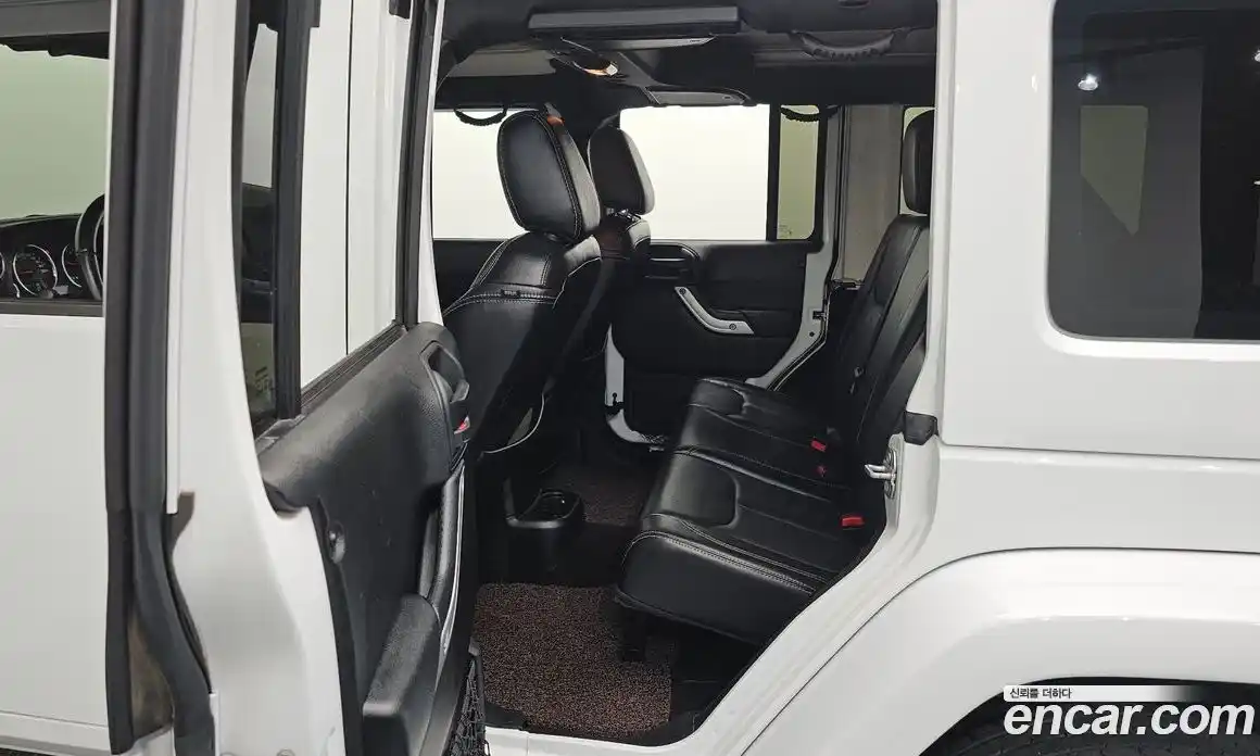 Jeep Wrangler 2017 3.6 Автомат в Москве № 395399, фото 11