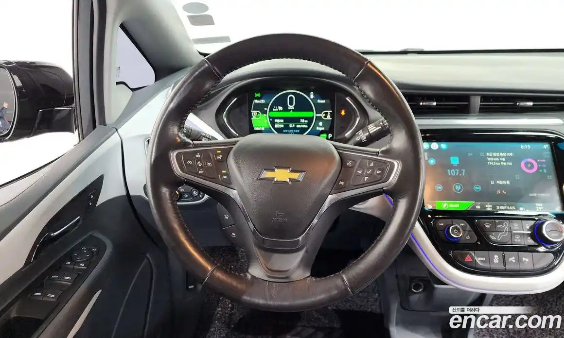 Chevrolet Bolt EV 2018 0.2 Автомат в Москве № 396754, фото 13