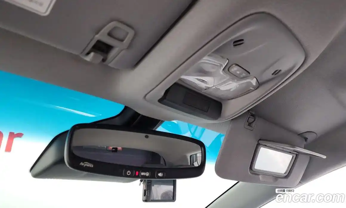 Chevrolet Bolt EV 2018 0.2 Автомат в Москве № 396754, фото 19