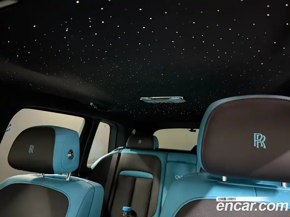 Rolls-Royce Cullinan 2023 6.7 Автомат в Москве № 407315, фото 11