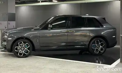 Rolls-Royce Cullinan 2023 6.7 Автомат в Москве № 407315, миниатюра 3