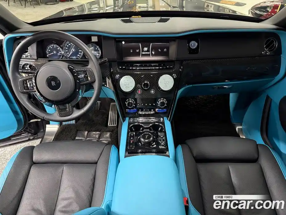 Rolls-Royce Cullinan 2023 6.7 Автомат в Москве № 407315, фото 7