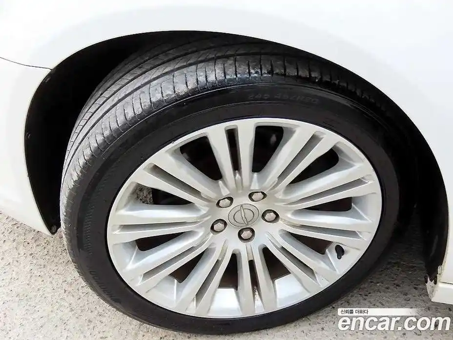 Chrysler 300C 2014 3.6 Автомат в Москве № 407553, фото 19