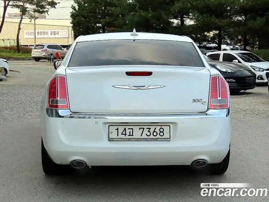 Chrysler 300C 2014 3.6 Автомат в Москве № 407553, фото 4